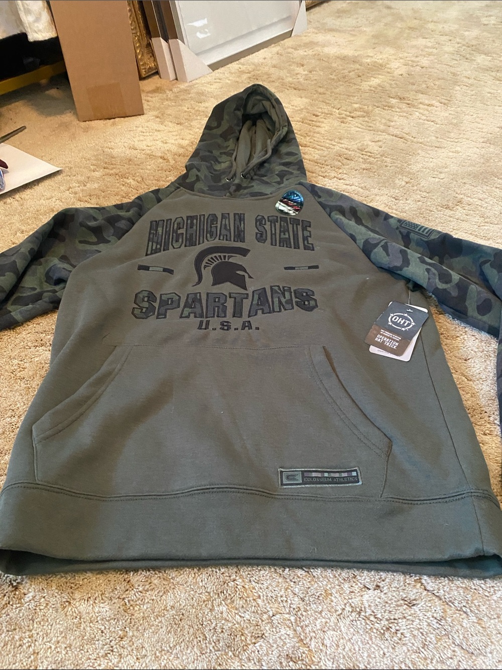 Colosseum Men's Olive Green Michigan State Spartans Hoodie